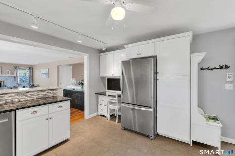 44 Riverside Drive Branford CT 06405