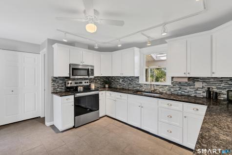 44 Riverside Drive Branford CT 06405