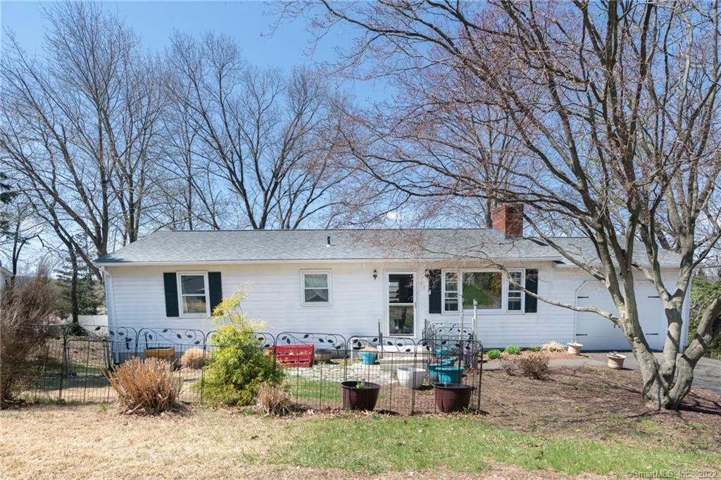 17 Albion Street Naugatuck CT 06770