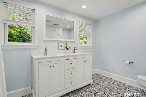 272 West Lane Ridgefield CT 06877