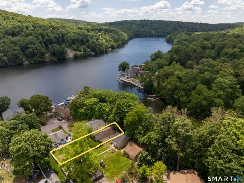203 Lee Farm Drive Southbury CT 06488