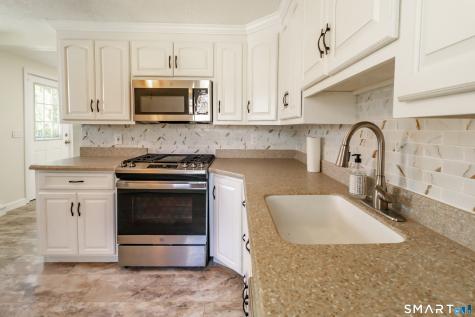 52 Wickett Street New Hartford CT 06057