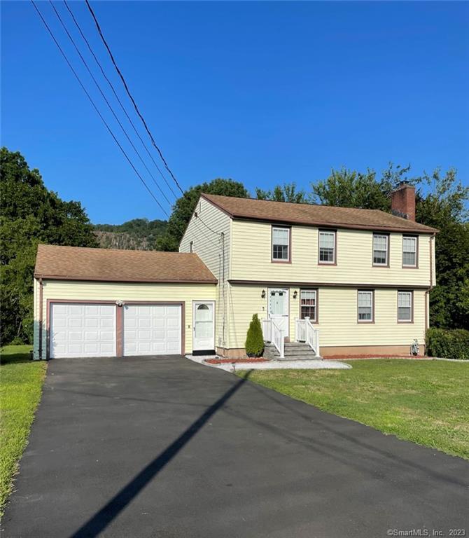 1769 Litchfield Turnpike Woodbridge CT 06525