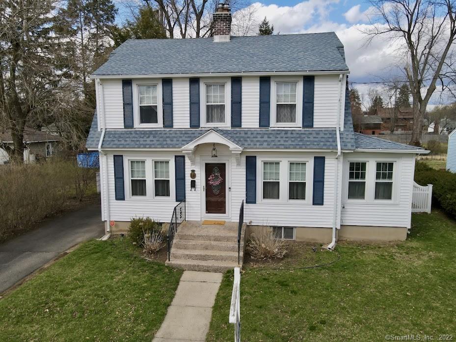 18 Giddings Avenue Windsor CT 06095
