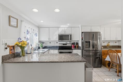 334 Plainville Avenue Farmington CT 06085