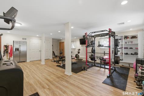 334 Plainville Avenue Farmington CT 06085