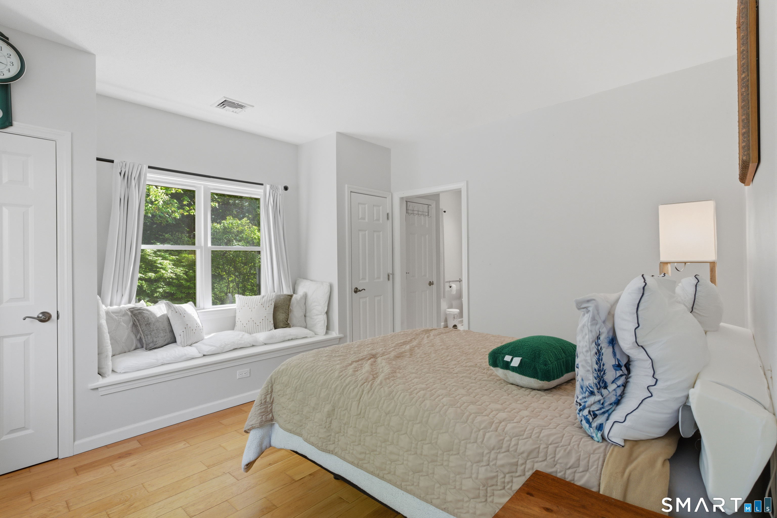 334 Plainville Avenue Farmington CT 06085