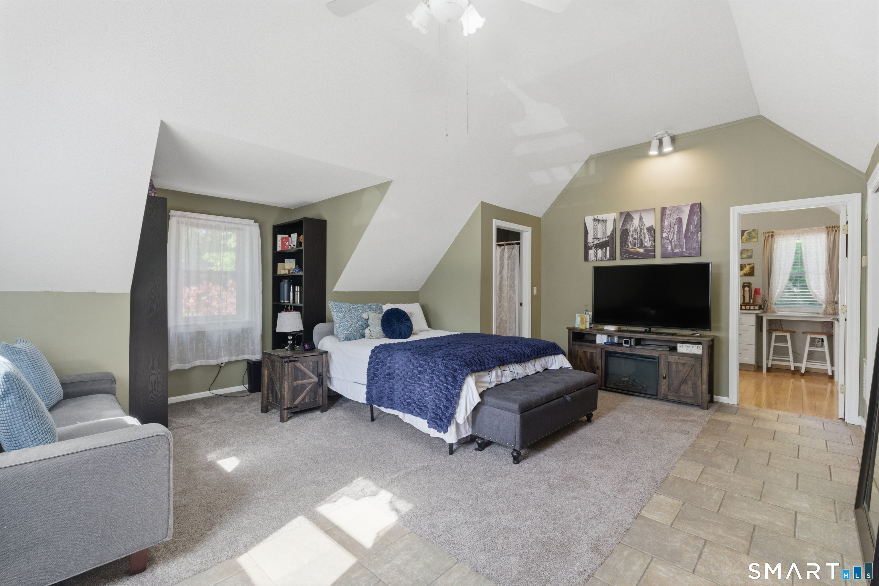 334 Plainville Avenue Farmington CT 06085