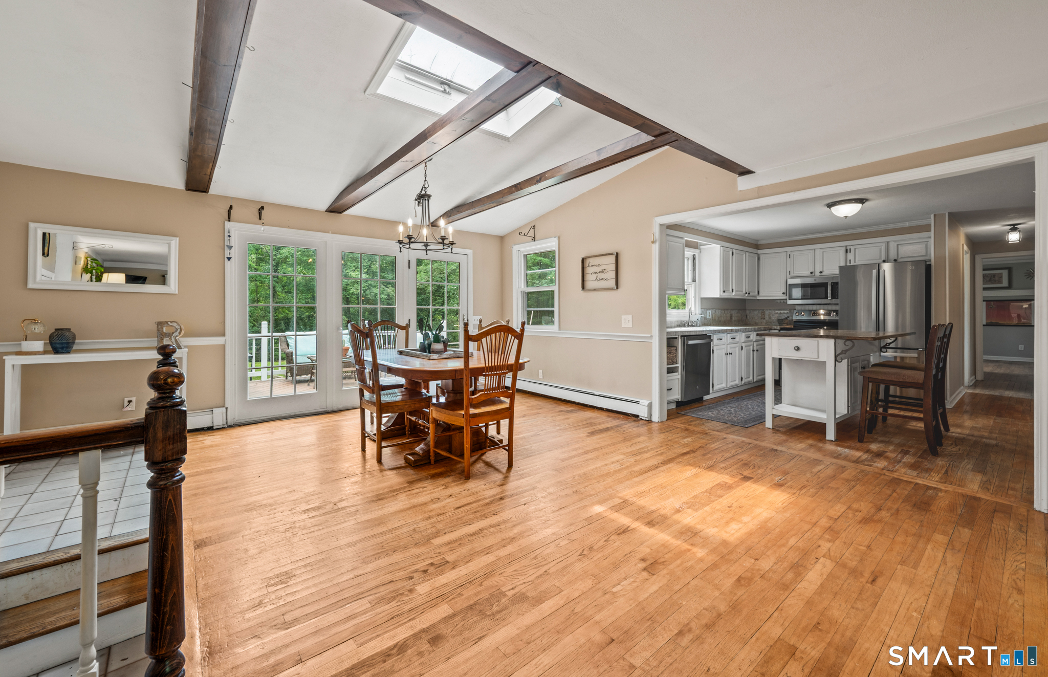 101 Abbey Road East Hampton CT 06424