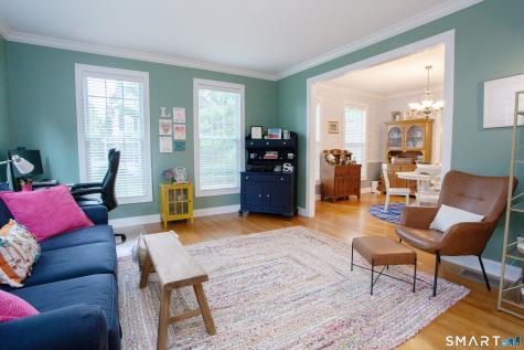 490 New Road Avon CT 06001