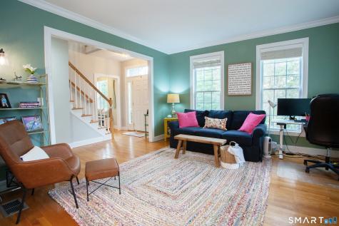 490 New Road Avon CT 06001