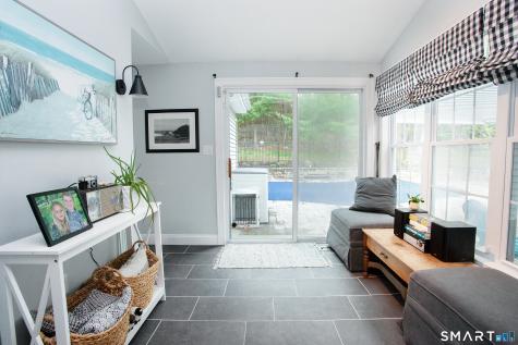 490 New Road Avon CT 06001