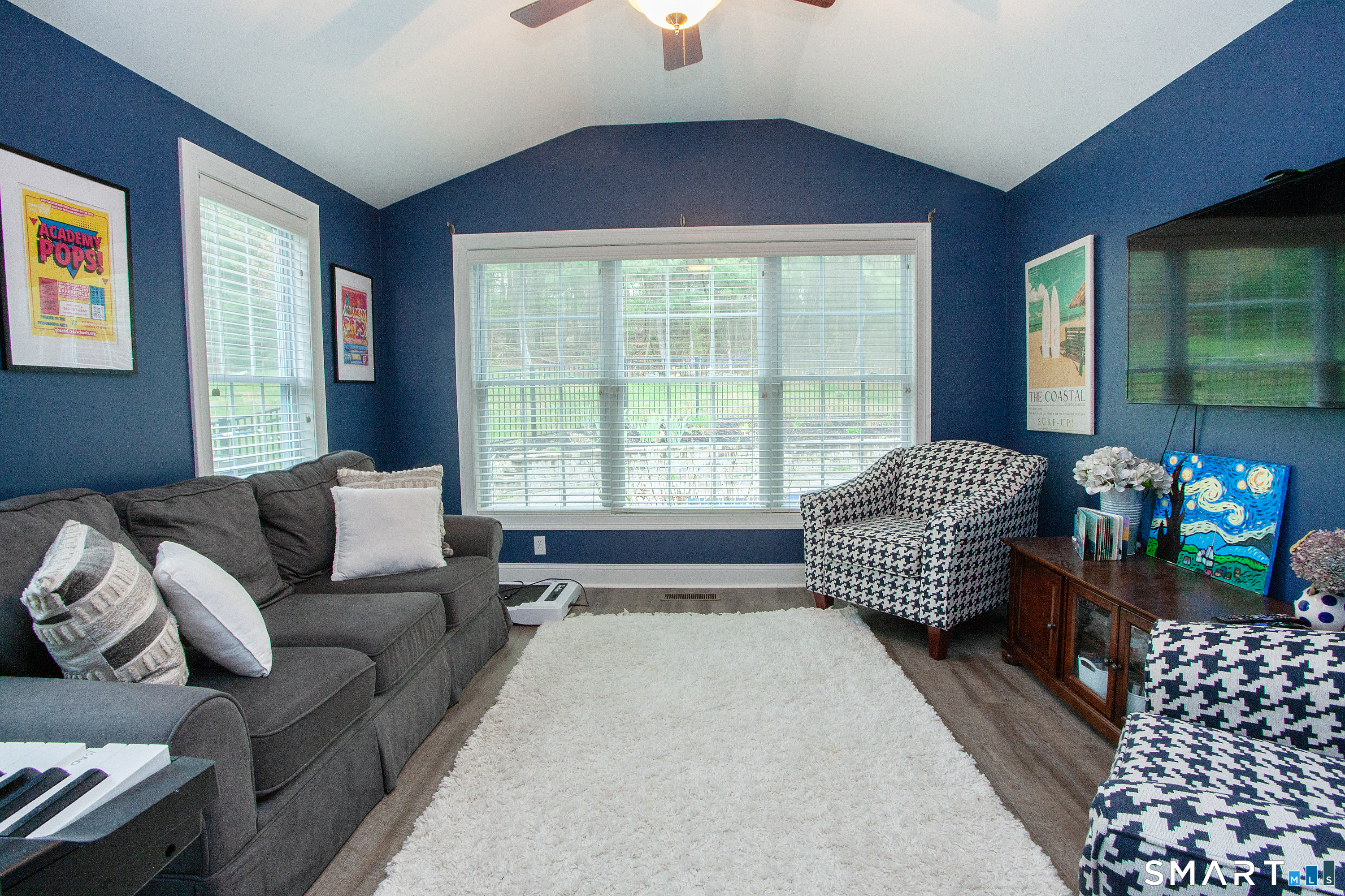 490 New Road Avon CT 06001