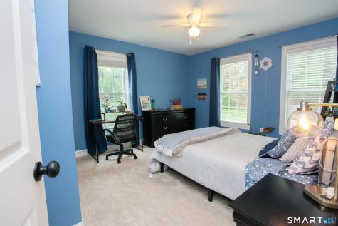 490 New Road Avon CT 06001