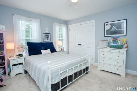 490 New Road Avon CT 06001