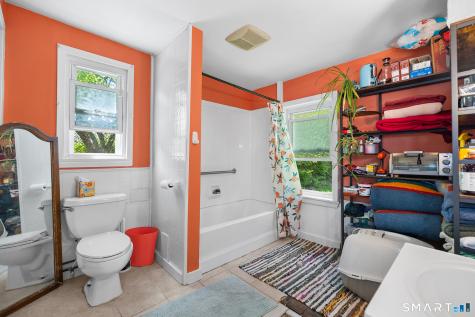 120 Old Norwich Road Waterford CT 06375