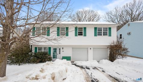 16 Crosswinds Lane Waterbury CT 06705