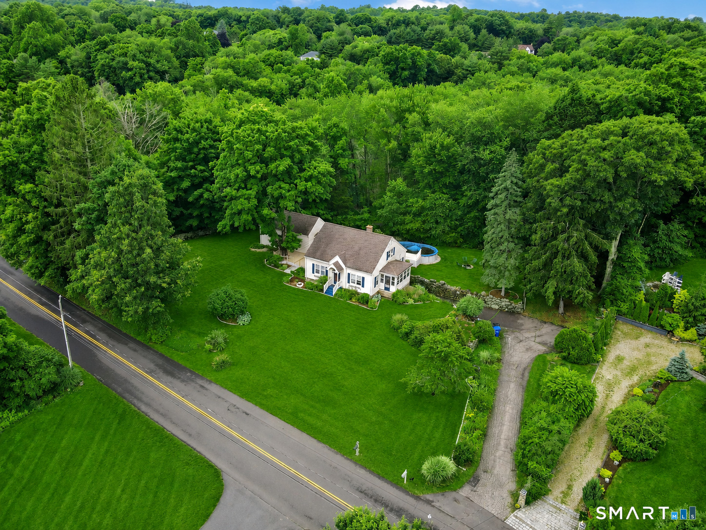 413 Watertown Road Middlebury CT 06762