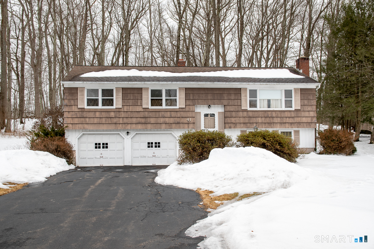 41 Longfellow Road Shelton CT 06484