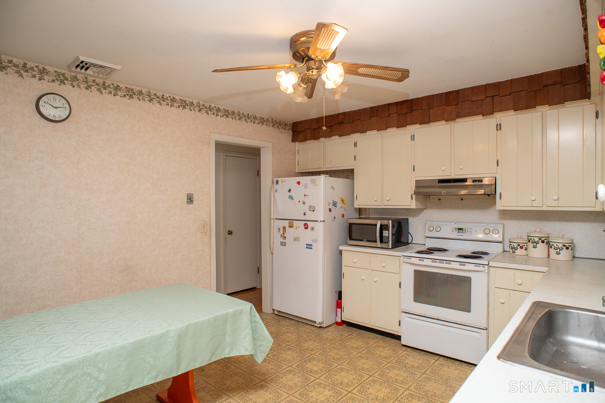 41 Longfellow Road Shelton CT 06484