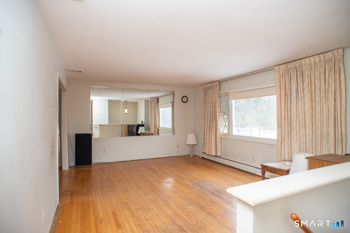 41 Longfellow Road Shelton CT 06484