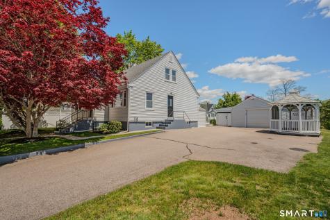 14 Hyde Street Stonington CT 06379