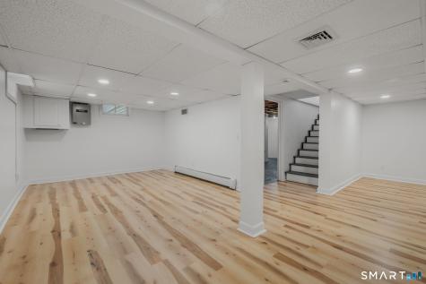 14 Hyde Street Stonington CT 06379