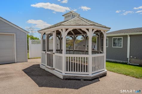 14 Hyde Street Stonington CT 06379