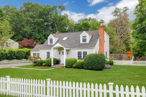 4 Old Stone Road Darien CT 06820