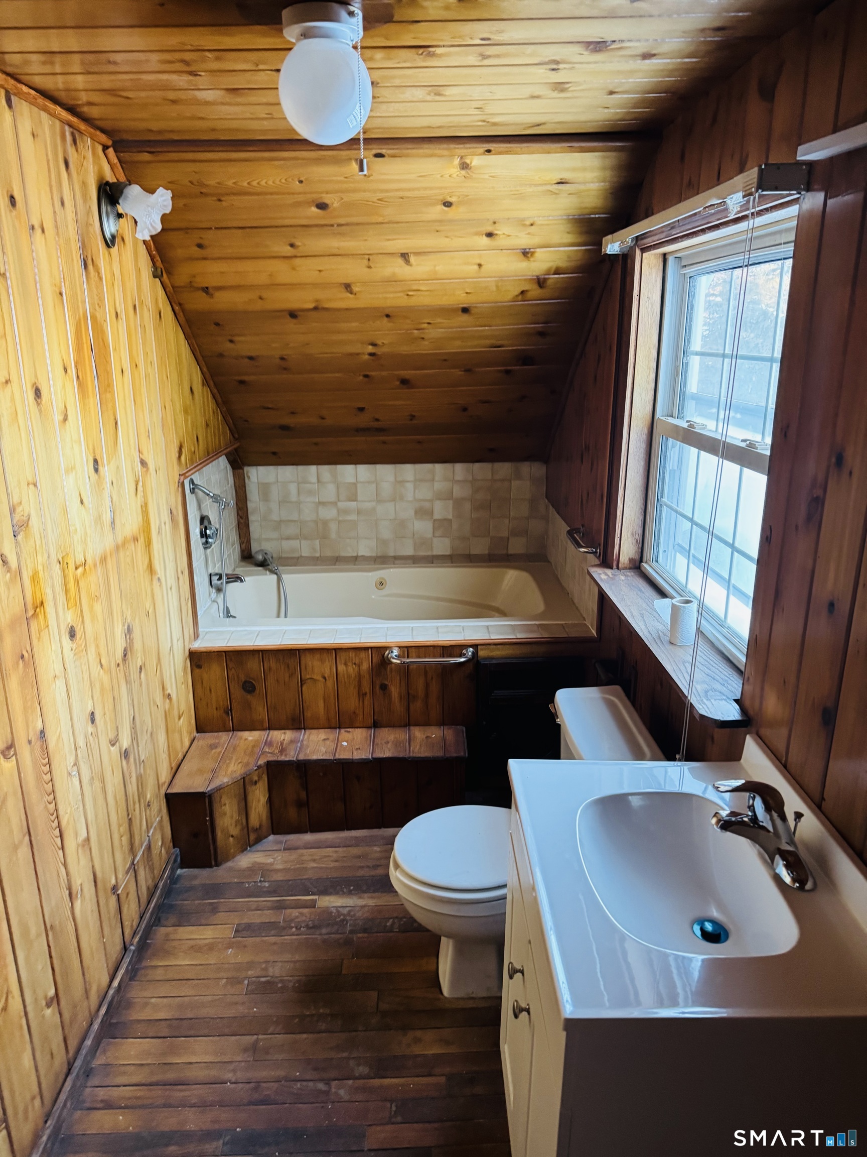 23 High Street Plainfield CT 06354