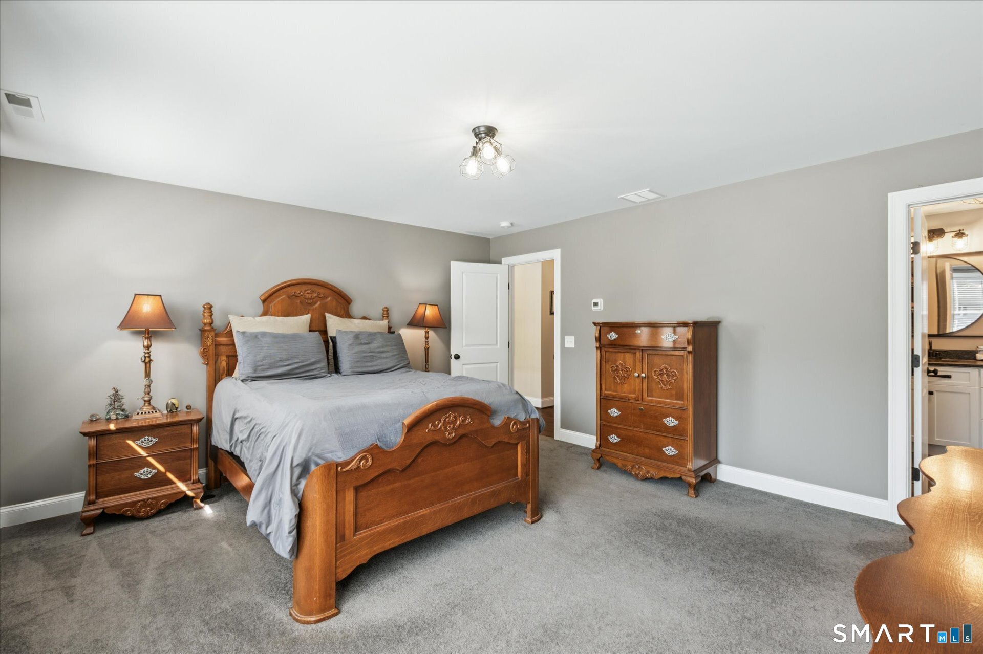 51 Hendricks Lane Simsbury CT 06070