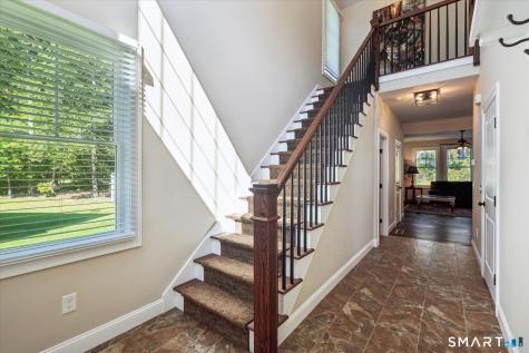 51 Hendricks Lane Simsbury CT 06070