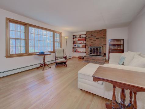 67 Mulberry Road Mansfield CT 06250