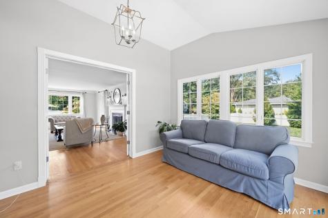 136 Chatham Road Fairfield CT 06825