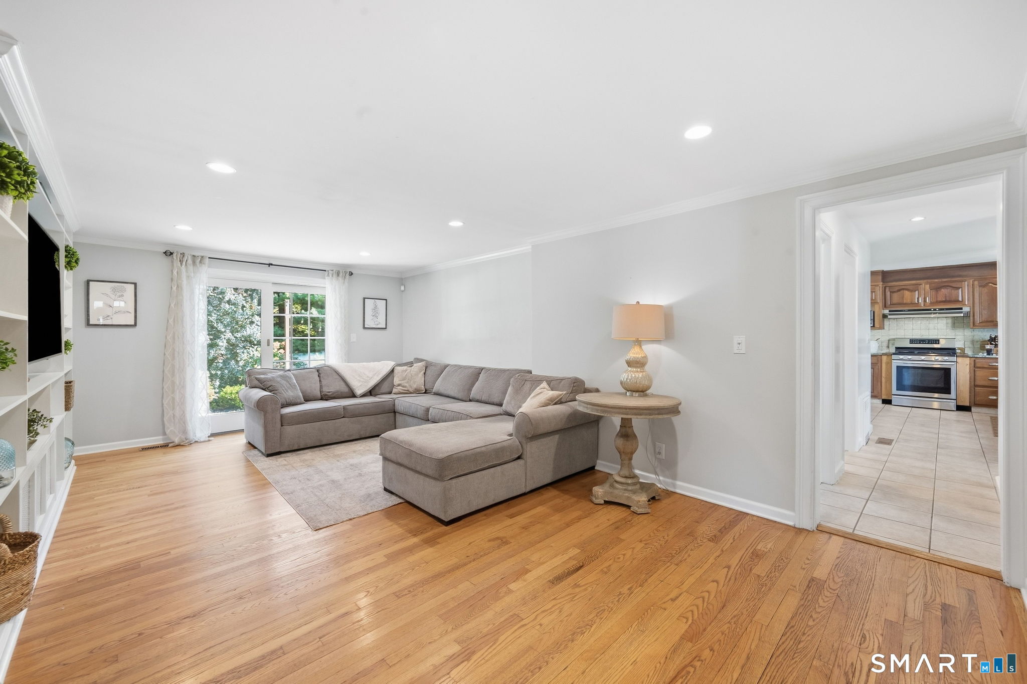 136 Chatham Road Fairfield CT 06825