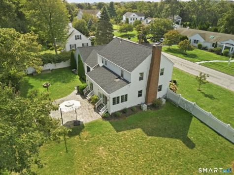 136 Chatham Road Fairfield CT 06825