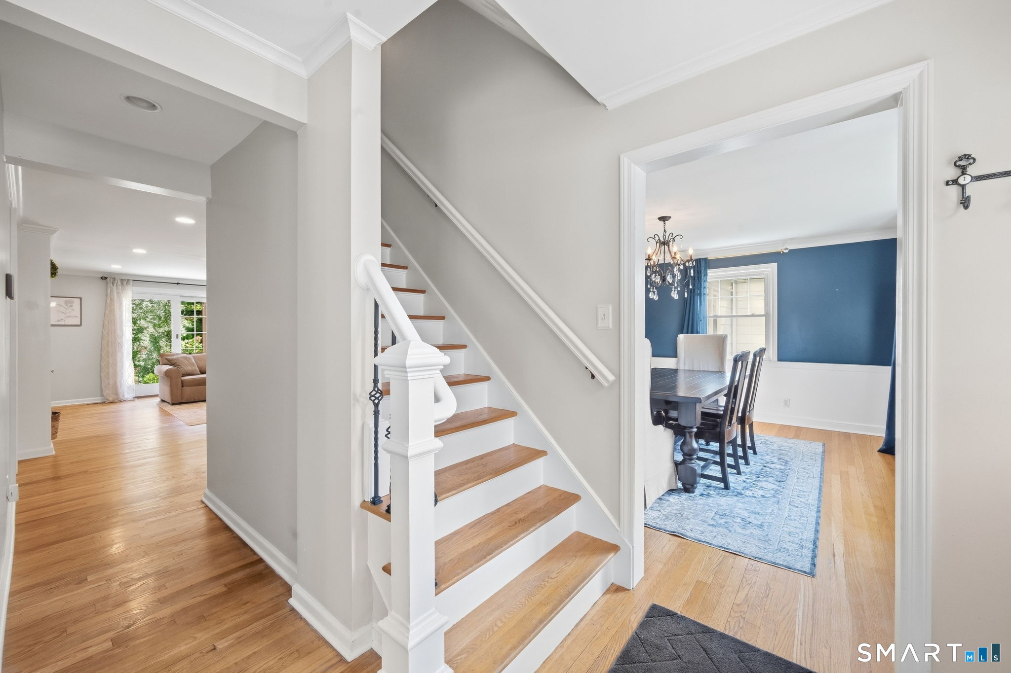 136 Chatham Road Fairfield CT 06825