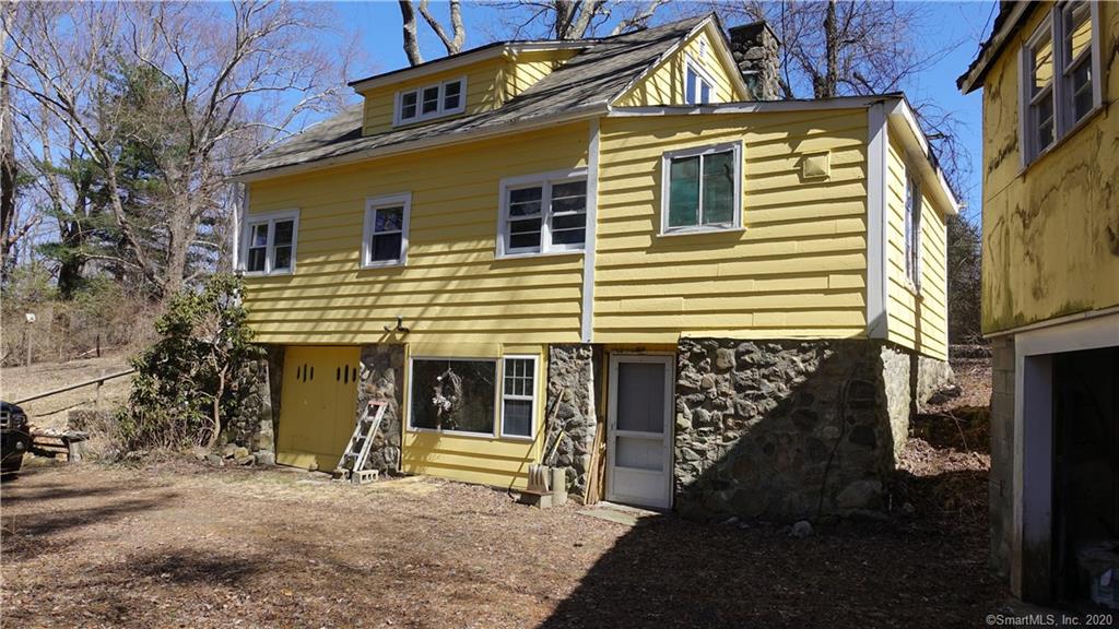 17 Head Of Meadow Road Newtown CT 06470