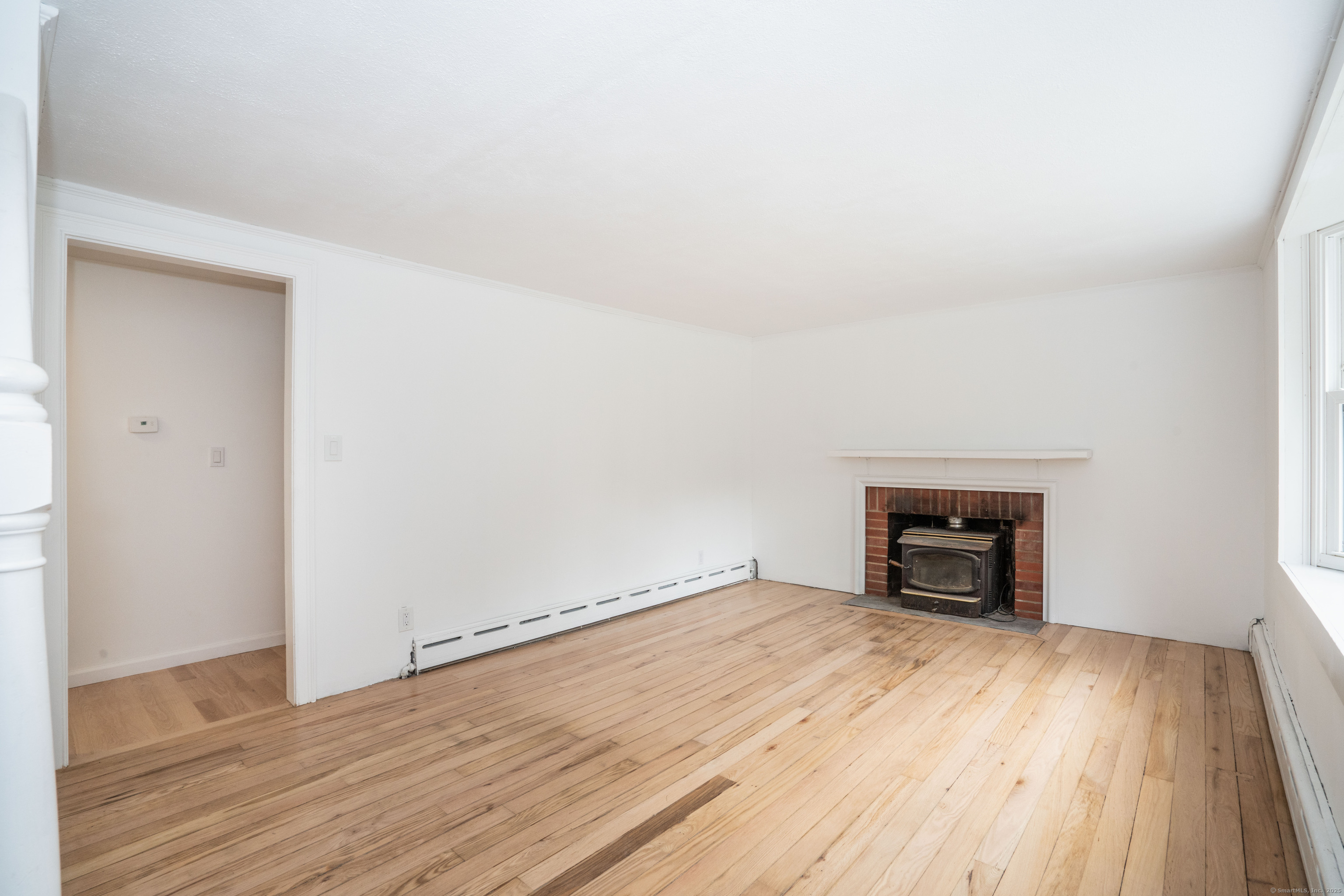 14 Main Street Extension Simsbury CT 06081