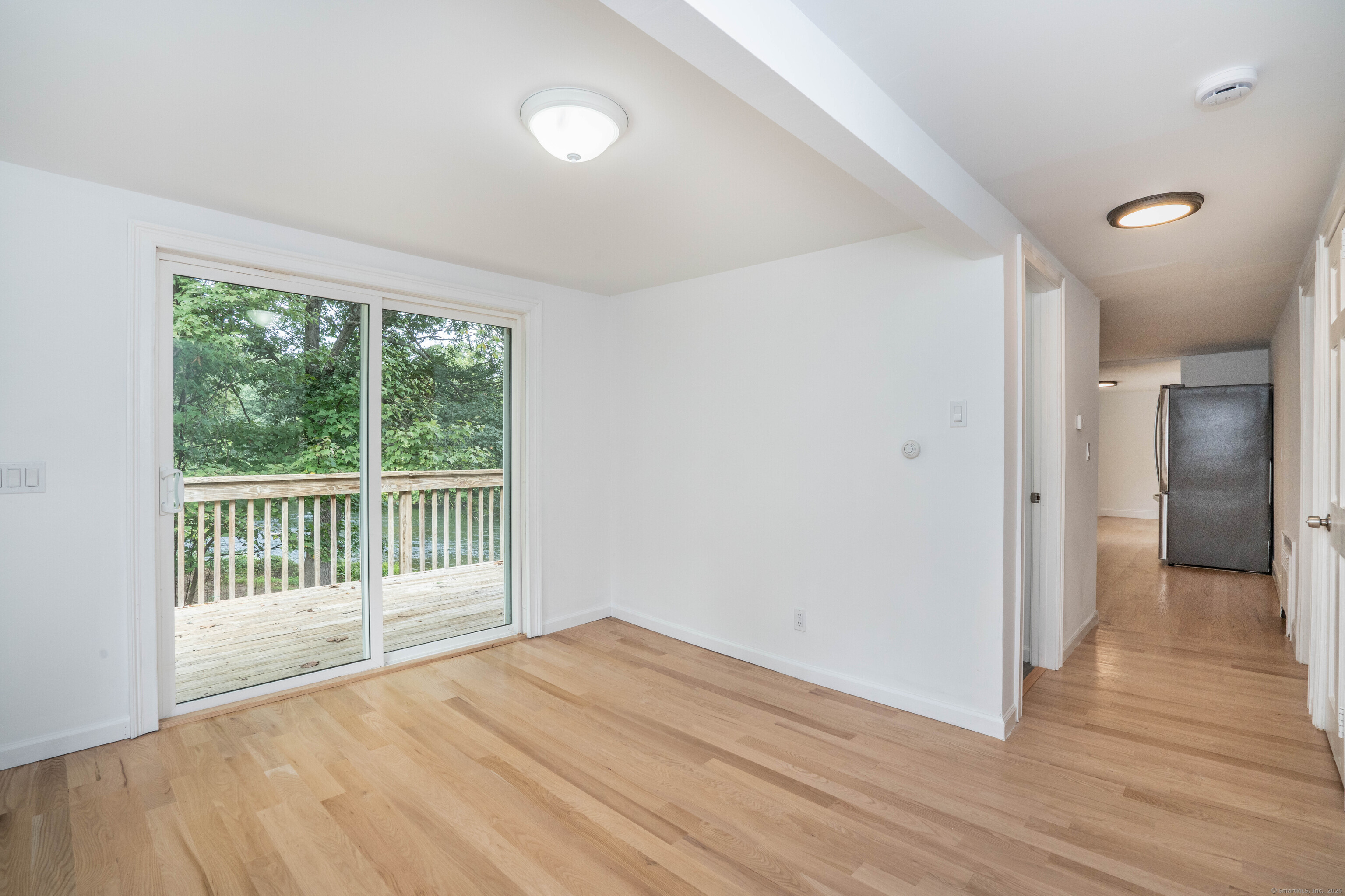 14 Main Street Extension Simsbury CT 06081