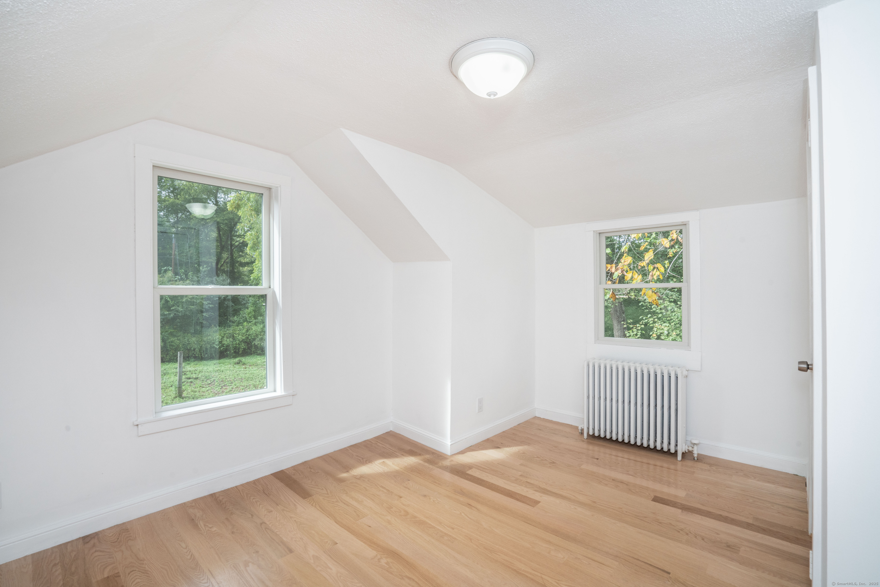 14 Main Street Extension Simsbury CT 06081