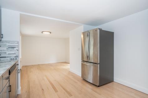 14 Main Street Extension Simsbury CT 06081