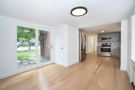 14 Main Street Extension Simsbury CT 06081