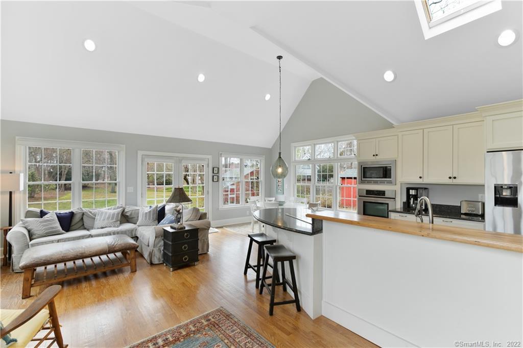 29 Mccurdy Road Old Lyme CT 06371