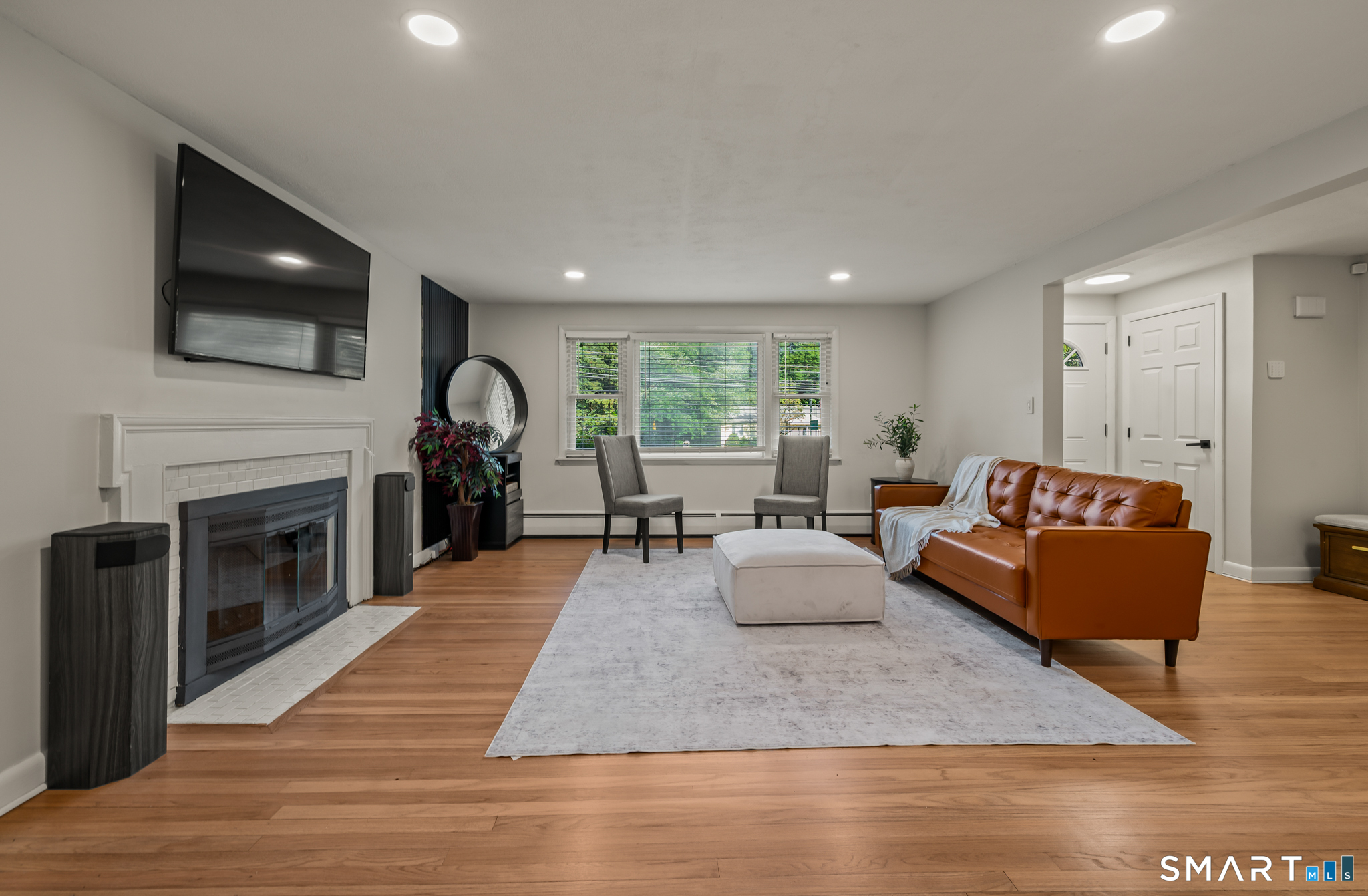 183 Tunxis Avenue Bloomfield CT 06002