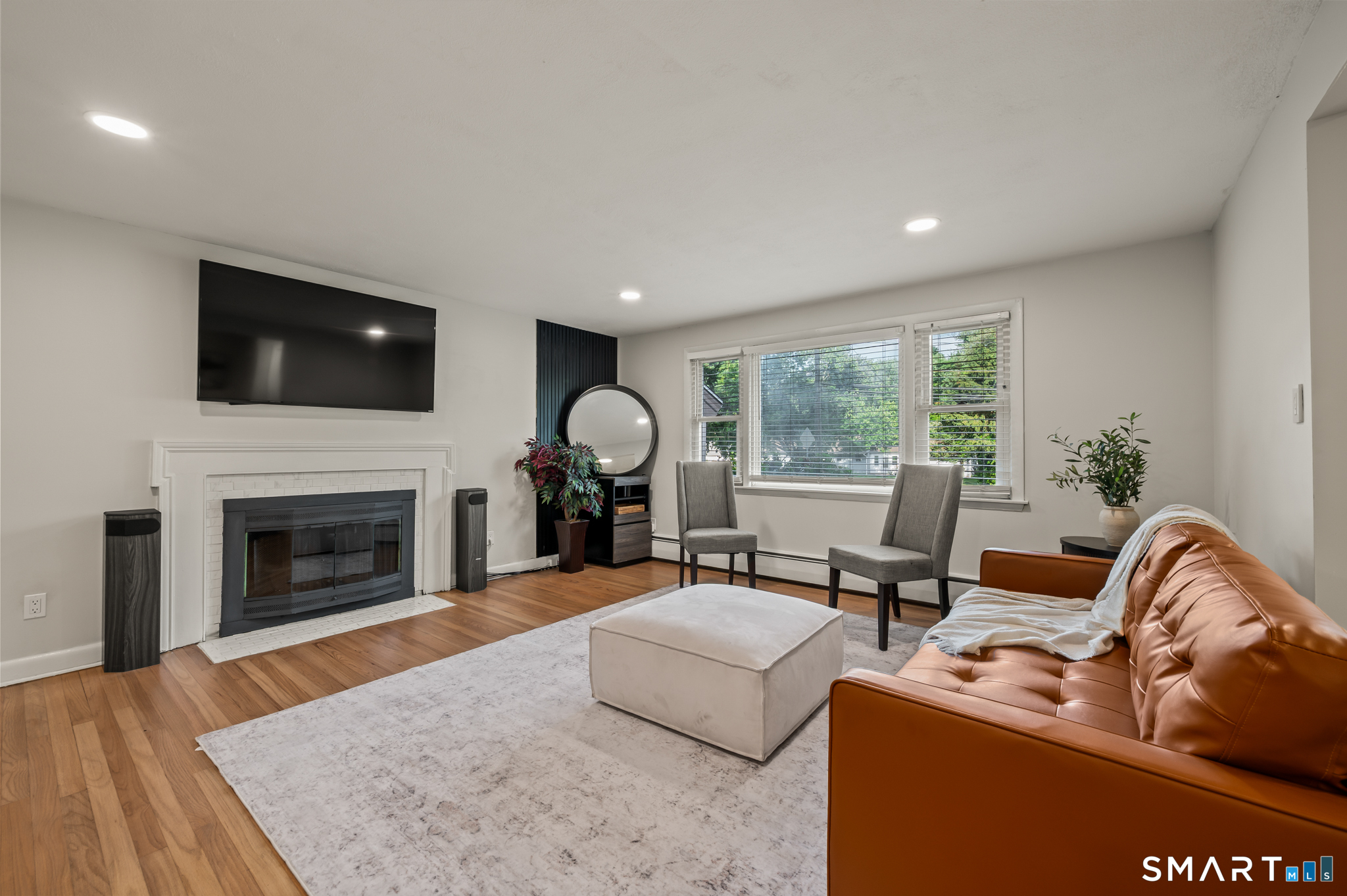183 Tunxis Avenue Bloomfield CT 06002