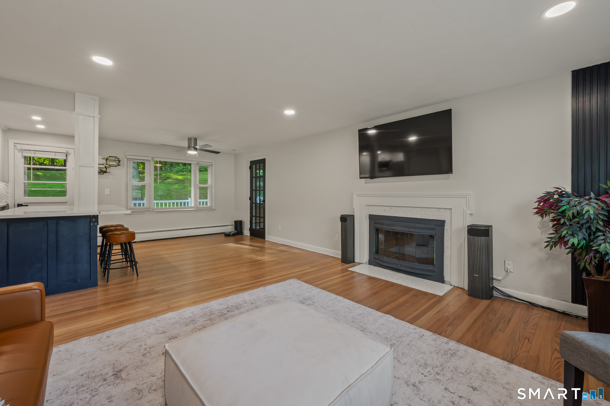 183 Tunxis Avenue Bloomfield CT 06002