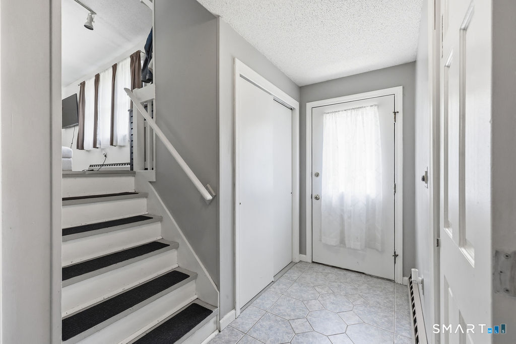21 Woodside Drive Farmington CT 06085