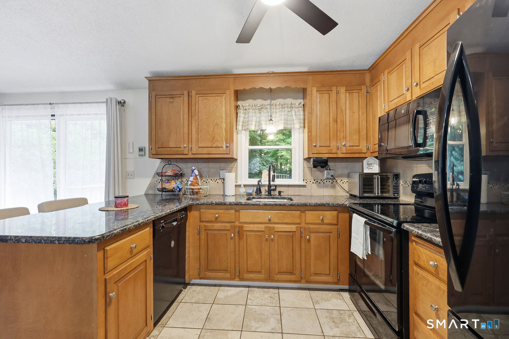 21 Woodside Drive Farmington CT 06085