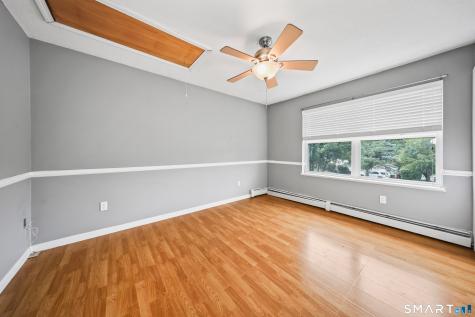 21 Applewood Lane Naugatuck CT 06770